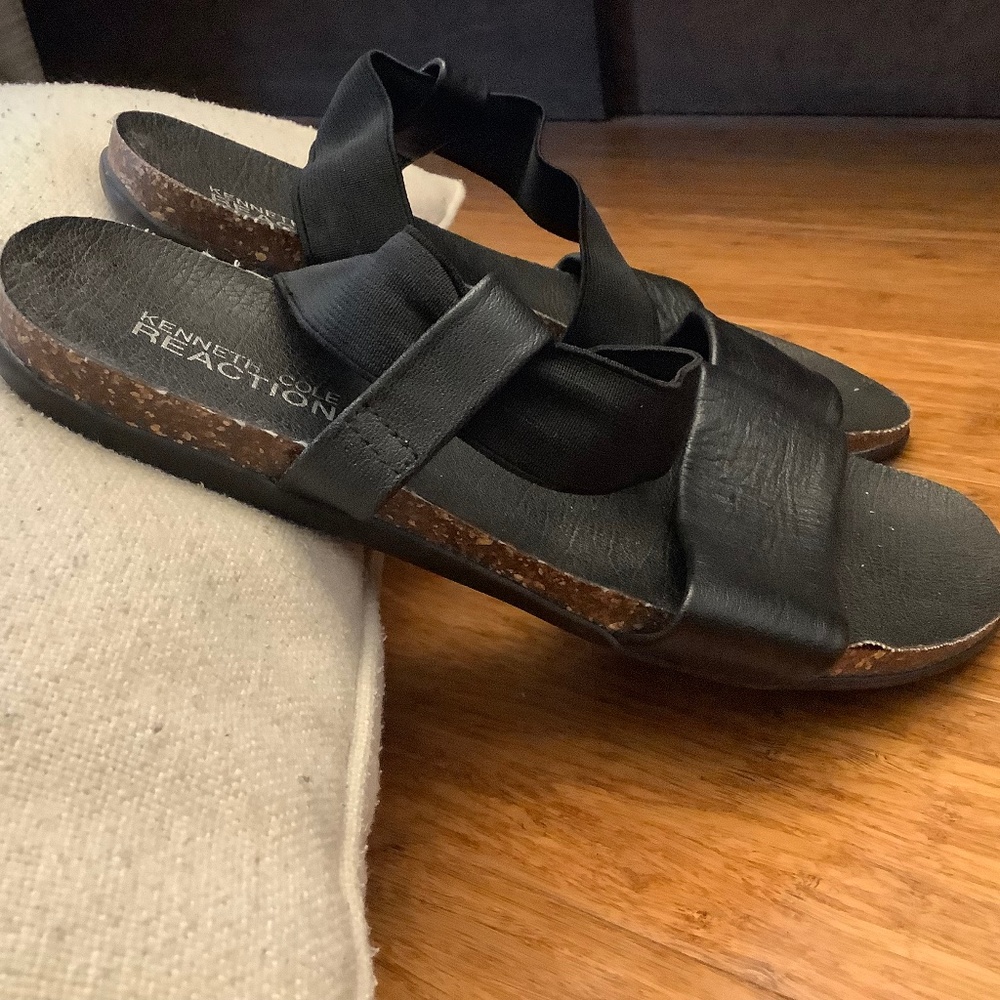 Kenneth Cole Sandals